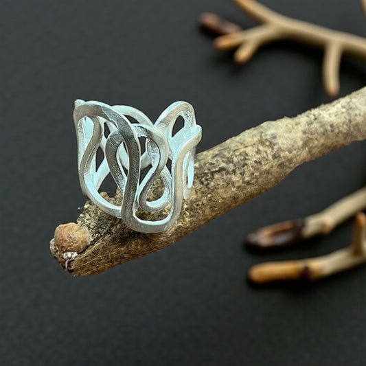 Special Spiral Ring